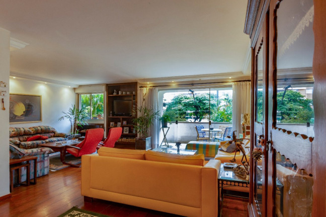 Apartamento com 3 Quartos à Venda, 256 m² em Brooklin - São Paulo