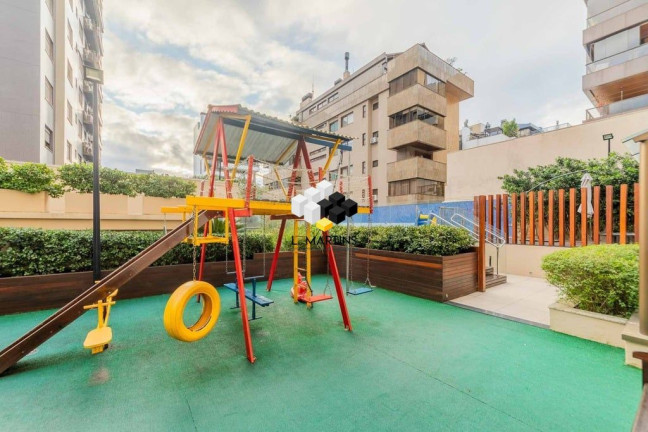 Imagem Apartamento com 4 Quartos à Venda, 266 m² em Petrópolis - Porto Alegre Imagem Apartamento com 4 Quartos à Venda, 266 m² em Petrópolis - Porto Alegre