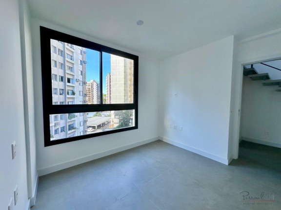Imagem Apartamento com 2 Quartos à Venda, 92 m² em Centro - Florianópolis