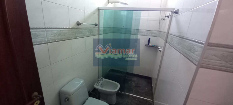 Imagem Casa com 5 Quartos à Venda, 361 m² em Jardim Virgínia - Guarujá Imagem Casa com 5 Quartos à Venda, 361 m² em Jardim Virgínia - Guarujá