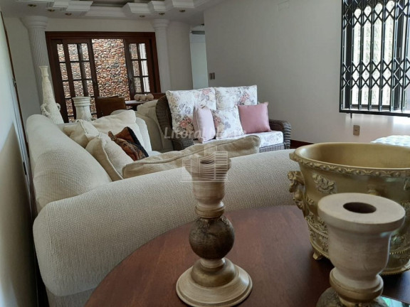 Imagem Casa com 4 Quartos à Venda, 400 m² em Vila Operária - Itajaí Imagem Casa com 4 Quartos à Venda, 400 m² em Vila Operária - Itajaí