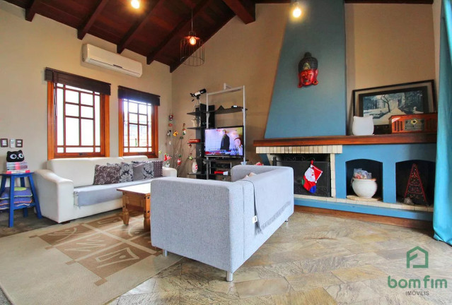 Imagem Apartamento com 4 Quartos à Venda, 208 m² em Chácara Das Pedras - Porto Alegre