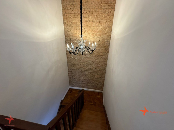 Imagem Casa com 5 Quartos para Alugar, 190 m² em Pinheiros - São Paulo Imagem Casa com 5 Quartos para Alugar, 190 m² em Pinheiros - São Paulo
