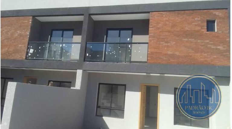 Imagem Casa com 3 Quartos à Venda, 101 m² em Xaxim - Curitiba