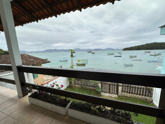 Imagem Casa com 3 Quartos para Alugar ou Temporada, 100 m² em Araça - Porto Belo Imagem Casa com 3 Quartos para Alugar ou Temporada, 100 m² em Araça - Porto Belo