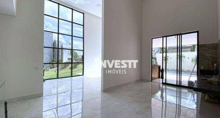 Imagem Sobrado com 5 Quartos à Venda, 302 m² em Condomínio Do Lago - Goiânia Imagem Sobrado com 5 Quartos à Venda, 302 m² em Condomínio Do Lago - Goiânia
