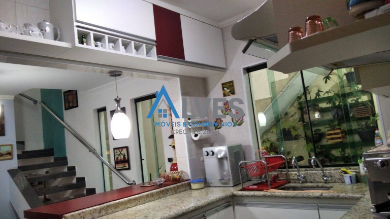 Imagem Casa com 3 Quartos à Venda, 250 m² em Santa Terezinha - São Bernardo Do Campo Imagem Casa com 3 Quartos à Venda, 250 m² em Santa Terezinha - São Bernardo Do Campo