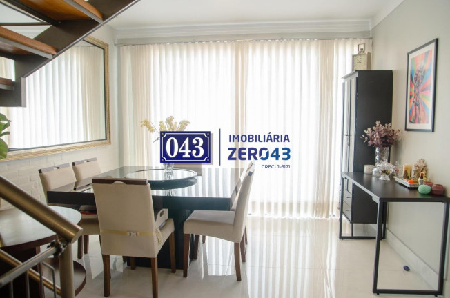 Casa de Condomínio com 3 Quartos à Venda, 157 m² em Esperança - Londrina