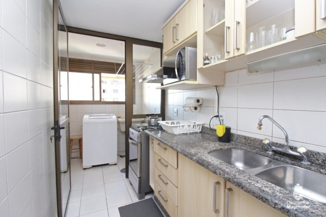 Imagem Imóvel com 3 Quartos à Venda, 104 m² em Menino Deus - Porto Alegre Imagem Imóvel com 3 Quartos à Venda, 104 m² em Menino Deus - Porto Alegre