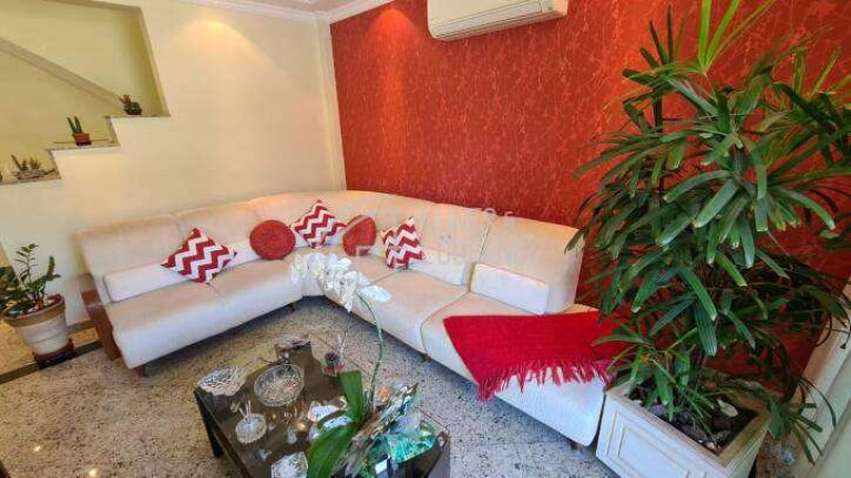 Imagem Casa com 4 Quartos à Venda, 337 m² em Embaré - Santos