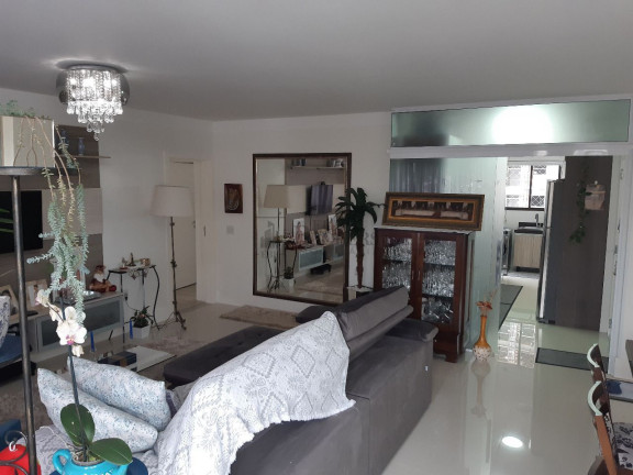 Imagem Apartamento com 3 Quartos à Venda, 127 m² em Centro - Balneário Camboriú Imagem Apartamento com 3 Quartos à Venda, 127 m² em Centro - Balneário Camboriú