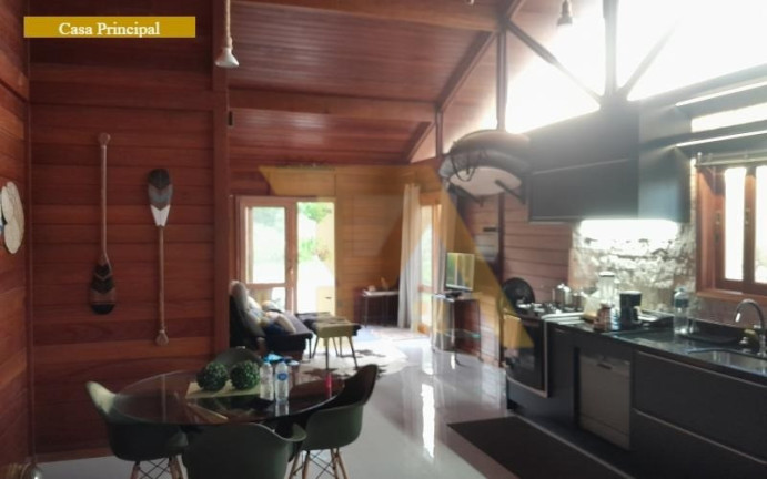 Imagem Imóvel com 5 Quartos à Venda, em Praia Do Rosa - Imbituba Imagem Imóvel com 5 Quartos à Venda, em Praia Do Rosa - Imbituba