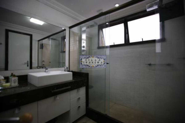 Imagem Apartamento com 4 Quartos à Venda, 258 m² em Agriões - Teresópolis