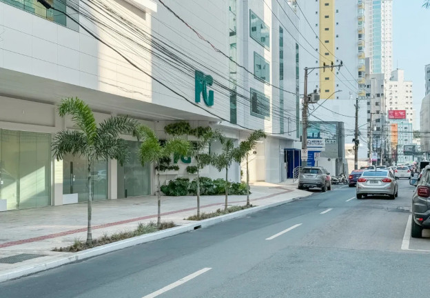 Imagem Sala Comercial à Venda, 85 m² em Pioneiros - Balneário Camboriú