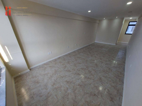 Sala Comercial à Venda ou Locação, 35 m² em Jardim Vinte E Cinco De Agosto - Duque De Caxias