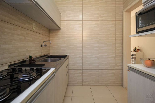 Imagem Imóvel com 2 Quartos à Venda, 51 m² em Cristal - Porto Alegre