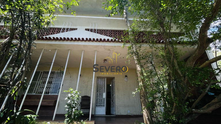 Imagem Casa com 3 Quartos à Venda, 367 m² em Zé Garoto - São Gonçalo Imagem Casa com 3 Quartos à Venda, 367 m² em Zé Garoto - São Gonçalo