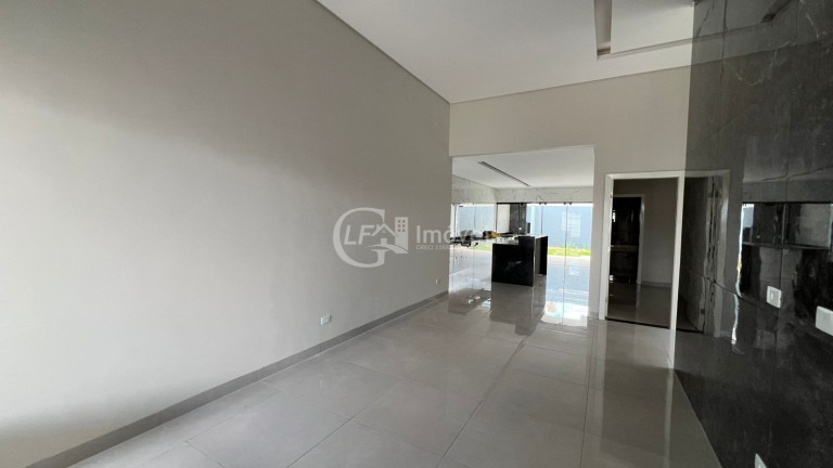 Imagem Casa com 3 Quartos à Venda, 130 m² em Parque Residencial Rita Vieira - Campo Grande Imagem Casa com 3 Quartos à Venda, 130 m² em Parque Residencial Rita Vieira - Campo Grande