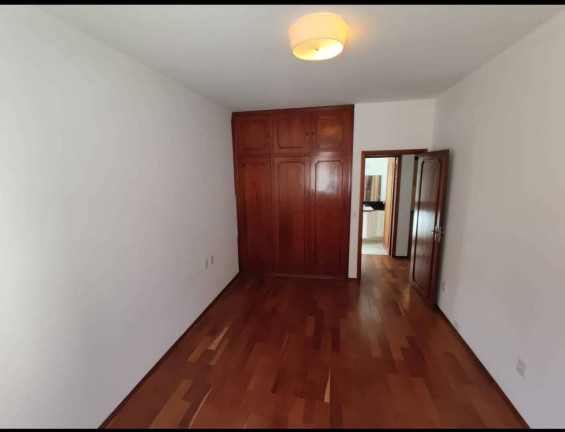 Imagem Casa com 3 Quartos à Venda, 340 m² em Centro - São João Da Boa Vista Imagem Casa com 3 Quartos à Venda, 340 m² em Centro - São João Da Boa Vista