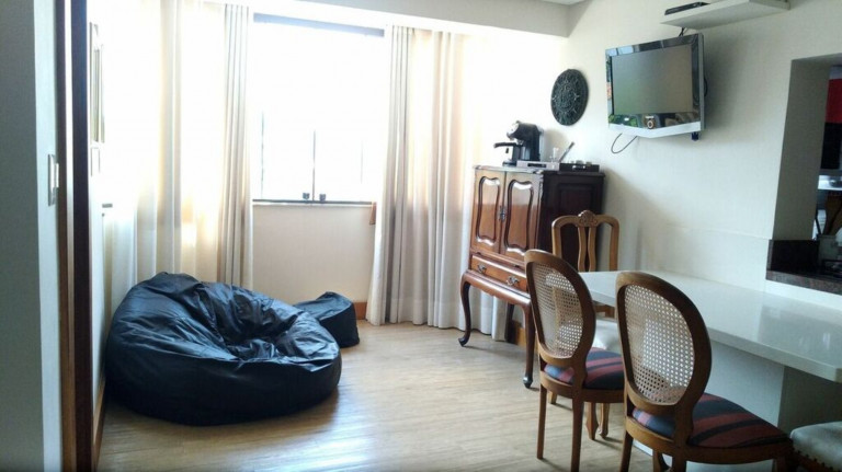 Imagem Imóvel com 1 Quarto à Venda, 52 m² em Independência - Porto Alegre