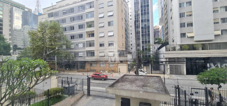 Imagem Apartamento com 2 Quartos à Venda, 112 m² em Cerqueira César - São Paulo