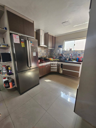 Imagem Casa com 5 Quartos à Venda, 300 m² em Parque Burle - Cabo Frio Imagem Casa com 5 Quartos à Venda, 300 m² em Parque Burle - Cabo Frio