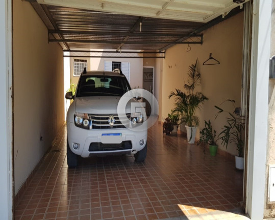 Imagem Sobrado com 3 Quartos à Venda, 240 m² em Prolongamento Todos Os Santos - Montes Claros