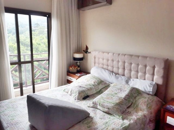 Imagem Imóvel com 3 Quartos à Venda, 207 m² em Cascata Guarani - Teresópolis