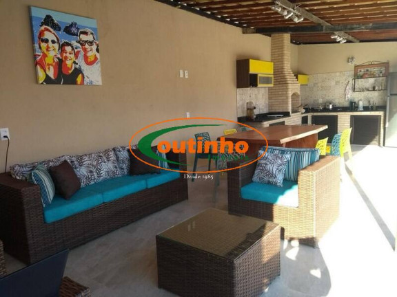 Imagem Casa de Vila com 3 Quartos à Venda, 233 m² em Andaraí - Rio De Janeiro Imagem Casa de Vila com 3 Quartos à Venda, 233 m² em Andaraí - Rio De Janeiro