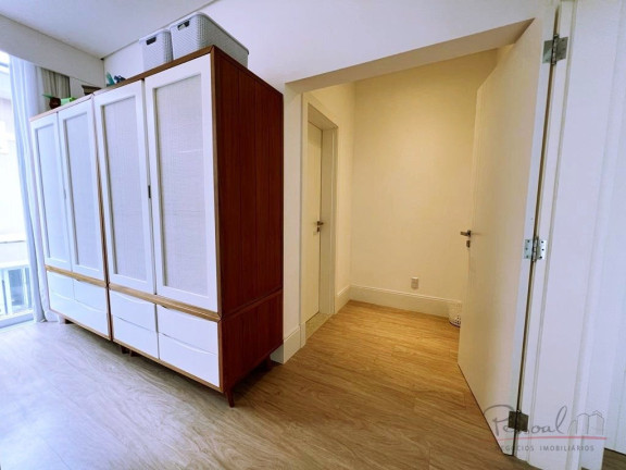 Imagem Casa com 4 Quartos à Venda, 760 m² em Cacupé - Florianópolis Imagem Casa com 4 Quartos à Venda, 760 m² em Cacupé - Florianópolis