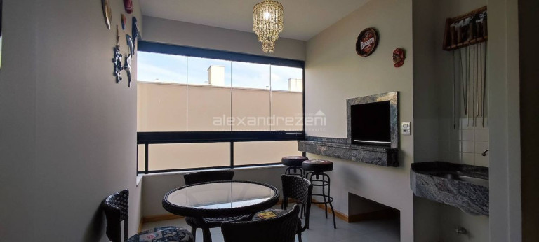 Imagem Apartamento com 3 Quartos para Temporada, 95 m² em Bombas - Bombinhas