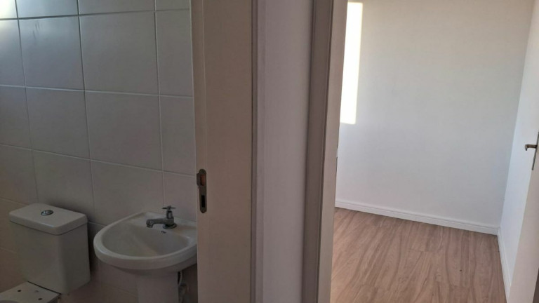 Imagem Apartamento com 2 Quartos à Venda, 45 m² em Jardim Itaqui - Campo Largo Imagem Apartamento com 2 Quartos à Venda, 45 m² em Jardim Itaqui - Campo Largo