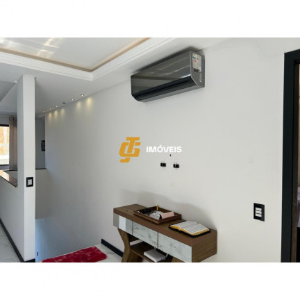 Imagem Casa com 2 Quartos à Venda, 180 m² em Tabuleiro - Camboriú