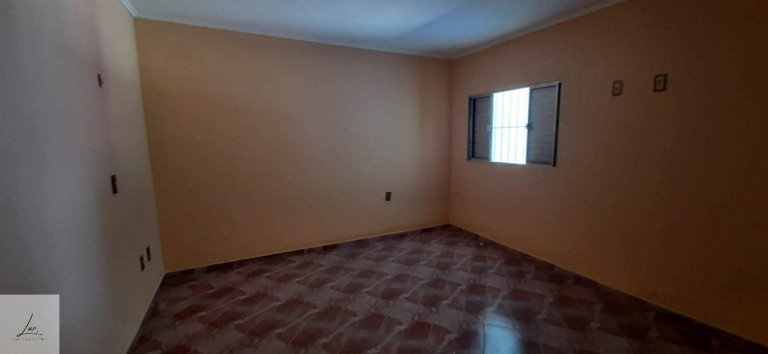 Imagem Casa com 2 Quartos à Venda, 138 m² em Vila Maria Helena - Indaiatuba Imagem Casa com 2 Quartos à Venda, 138 m² em Vila Maria Helena - Indaiatuba