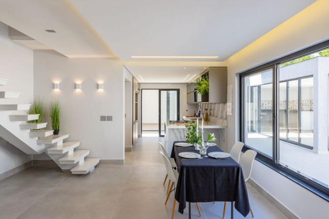Casa com 3 Quartos à Venda, 200 m² em Alto Da Boa Vista - São Paulo