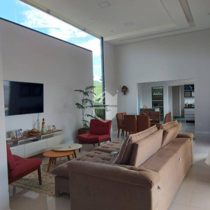 Casa com 3 Quartos à Venda, 693 m² em Jardim Santa Rosa - Itatiba