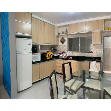 Imagem Casa à Venda,  em Conde Vila Verde - Camboriú