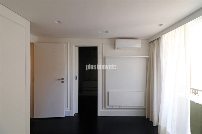 Imagem Apartamento com 3 Quartos à Venda, 249 m² em Jardim América - São Paulo Imagem Apartamento com 3 Quartos à Venda, 249 m² em Jardim América - São Paulo