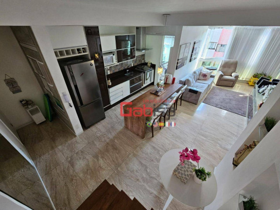 Imagem Cobertura com 3 Quartos à Venda, 170 m² em Centro - Cabo Frio