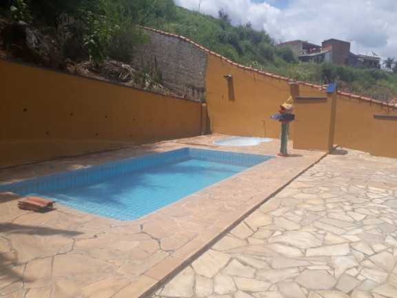 Imóvel com 5 Quartos à Venda,  em Vila Canesso - Pedreira
