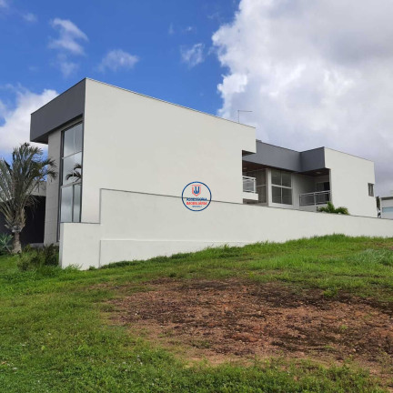 Imagem Casa com 5 Quartos para Alugar ou Temporada, 395 m² em Cajupiranga - Parnamirim Imagem Casa com 5 Quartos para Alugar ou Temporada, 395 m² em Cajupiranga - Parnamirim