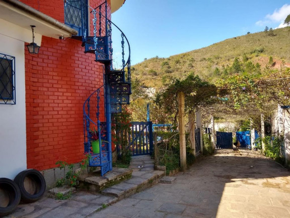 Imagem Casa com 3 Quartos à Venda, 200 m² em Albuquerque - Teresópolis Imagem Casa com 3 Quartos à Venda, 200 m² em Albuquerque - Teresópolis