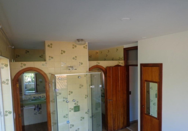 Imagem Sobrado com 4 Quartos à Venda, 850 m² em Interlagos - São Paulo