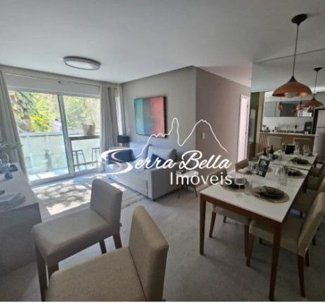 Imagem Apartamento com 2 Quartos à Venda, 68 m² em Retiro - Petrópolis