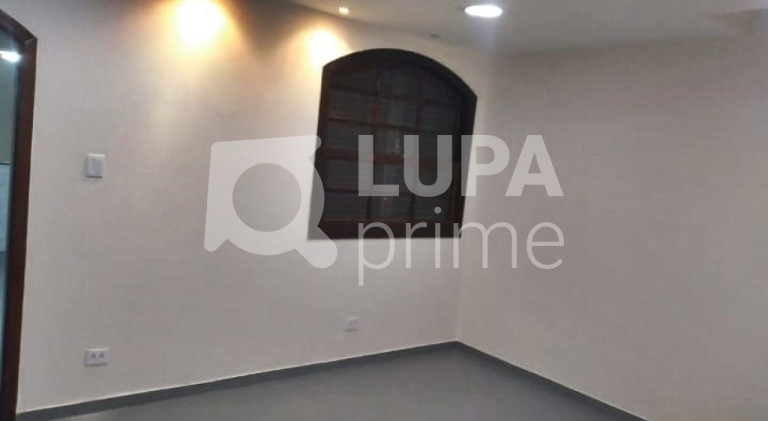 Imóvel Comercial para Alugar, 375 m² em Ipiranga - São Paulo
