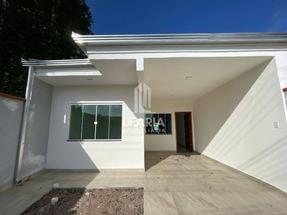 Imagem Casa com 3 Quartos à Venda, 60 m² em Cambiju - Itapoá