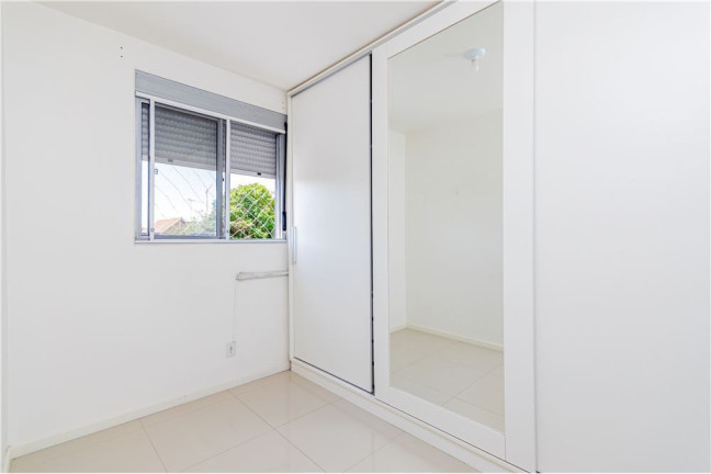 Imagem Apartamento com 2 Quartos à Venda, 49 m² em Jardim Itu - Porto Alegre