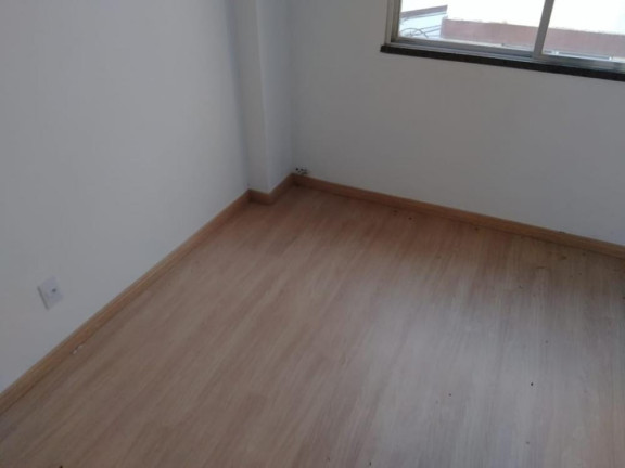 Imagem Imóvel com 2 Quartos à Venda, 25 m² em Campo Grande - Rio De Janeiro
