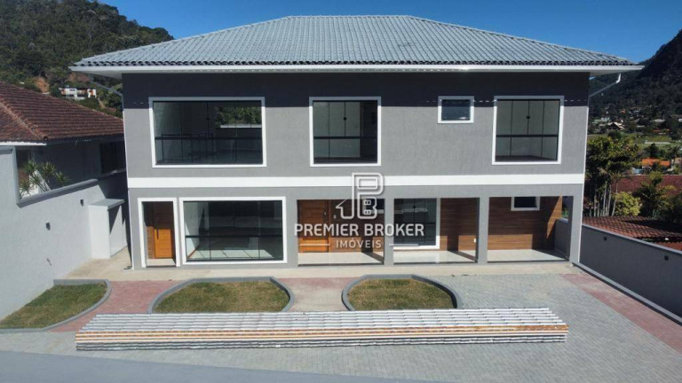 Casa com 3 Quartos à Venda, 143 m² em Alto - Teresópolis