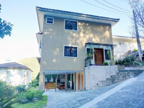 Casa com 4 Quartos à Venda, 160 m² em Vargem Grande - Teresópolis